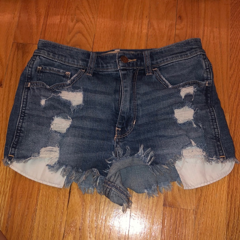 Hollister High Rise Vintage Shorts